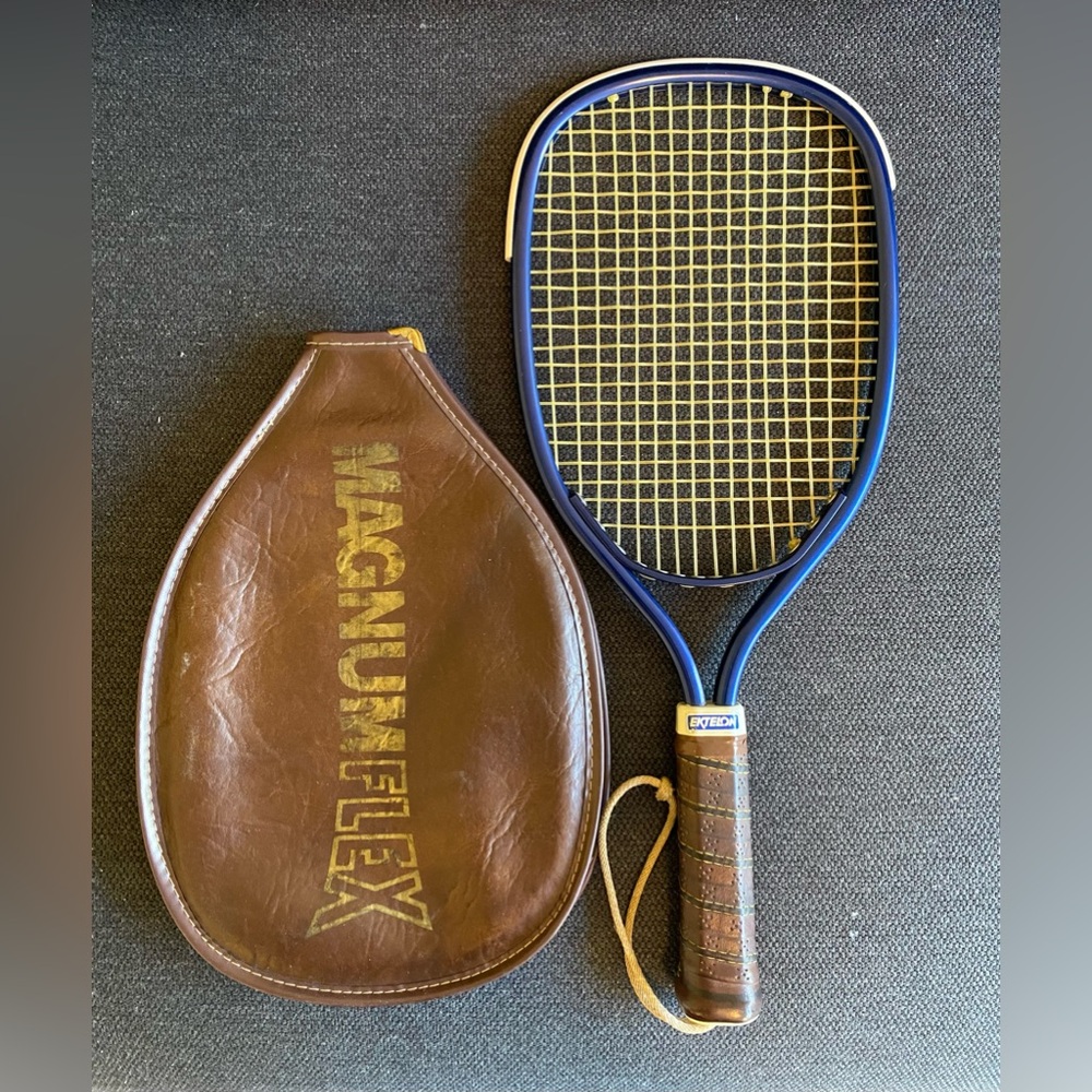 Ektelon Magnum Flex racket